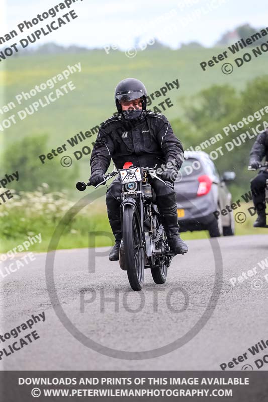 Vintage motorcycle club;eventdigitalimages;no limits trackdays;peter wileman photography;vintage motocycles;vmcc banbury run photographs